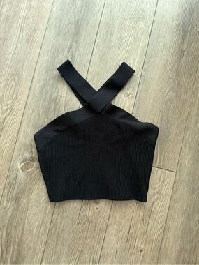 Aritzia Sculpt Knit Cross Top
